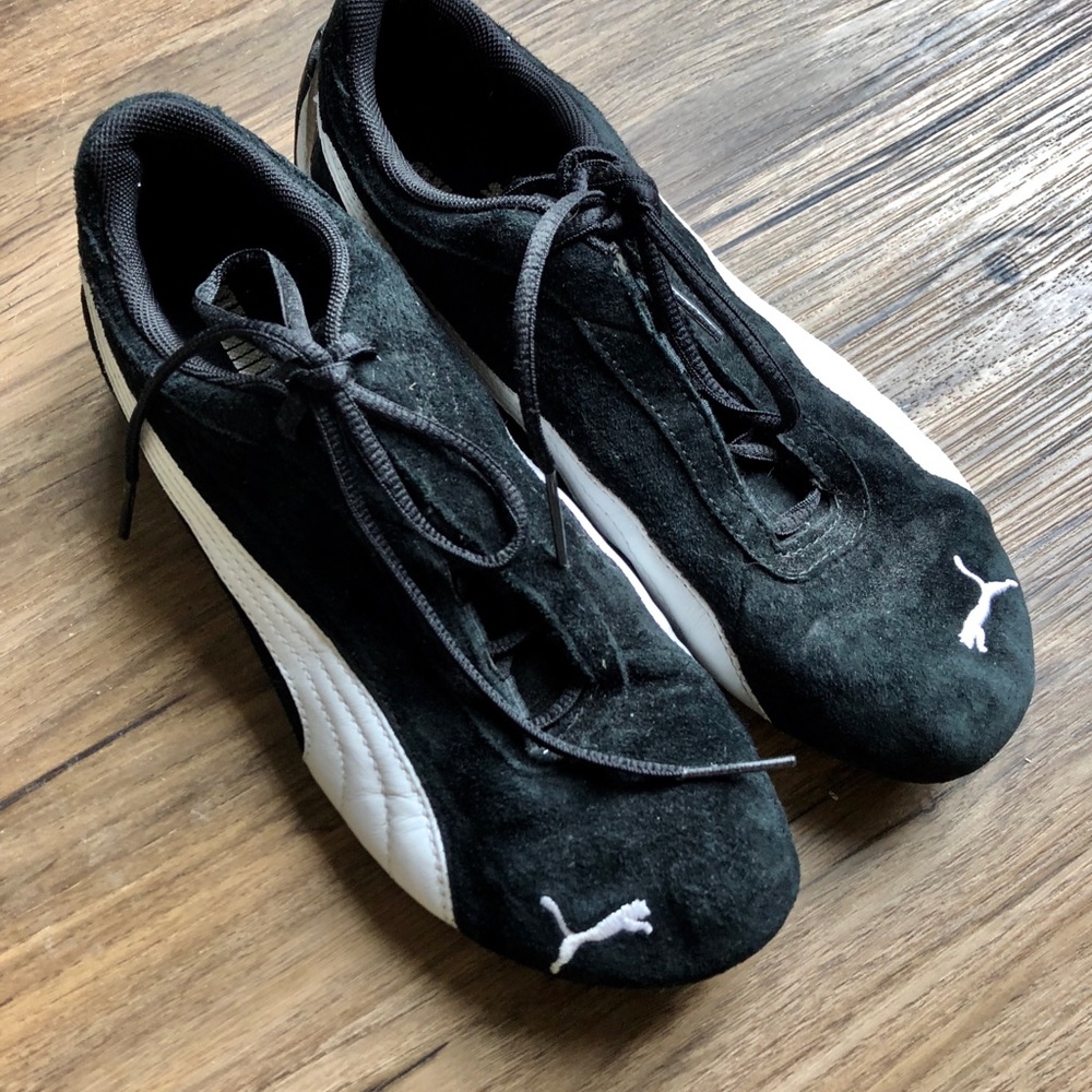 Puma shoes (women)